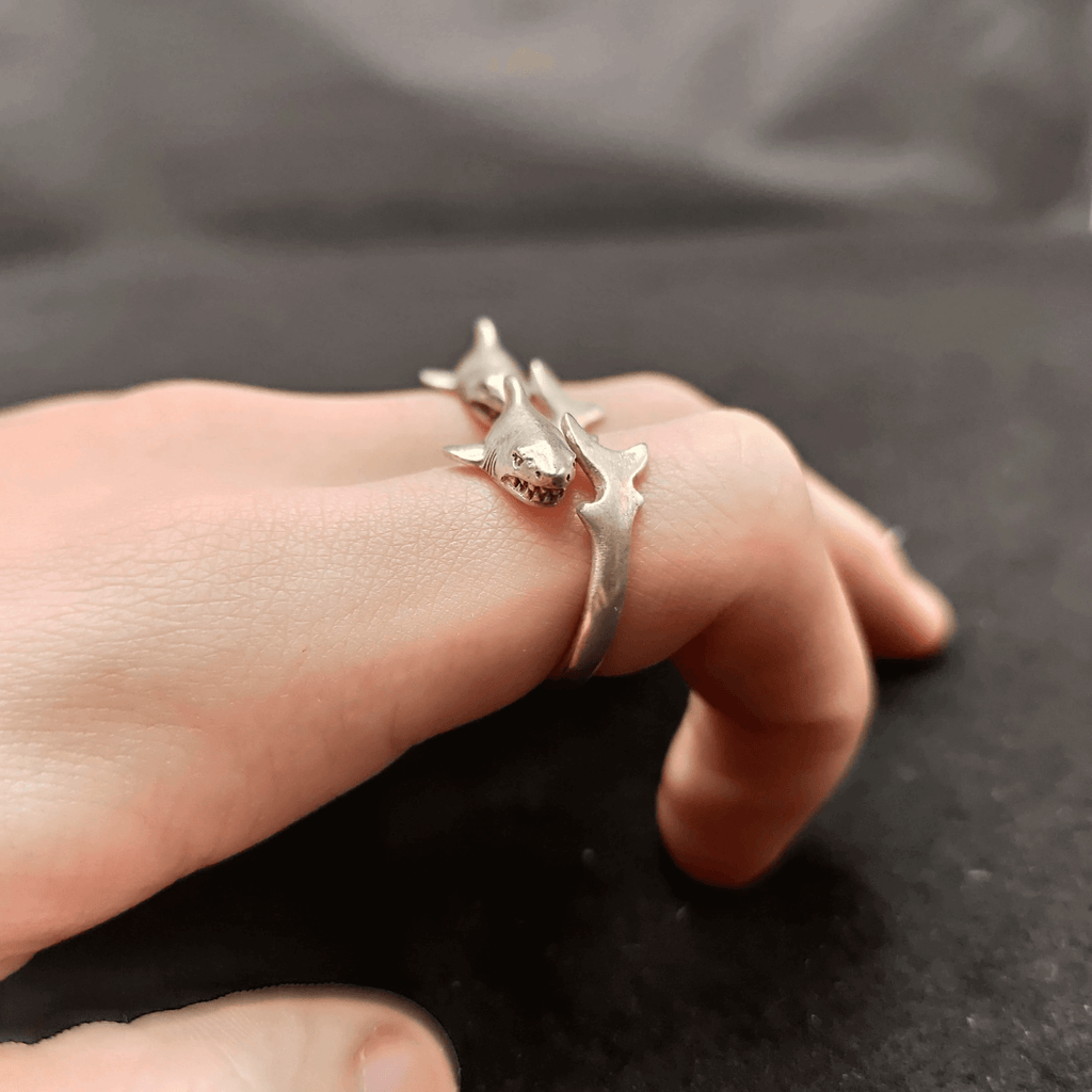 Shark Ring: Meaning and Symbolism - Trendolla Jewelry